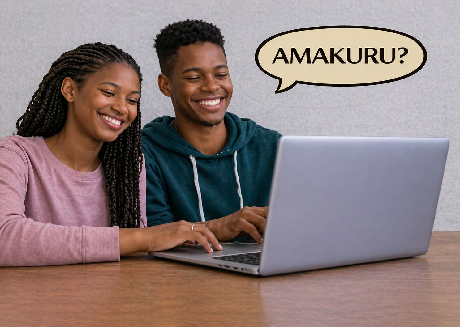 Couple souriant devant un ordinateur portable, bulle « Amakuru ? ».